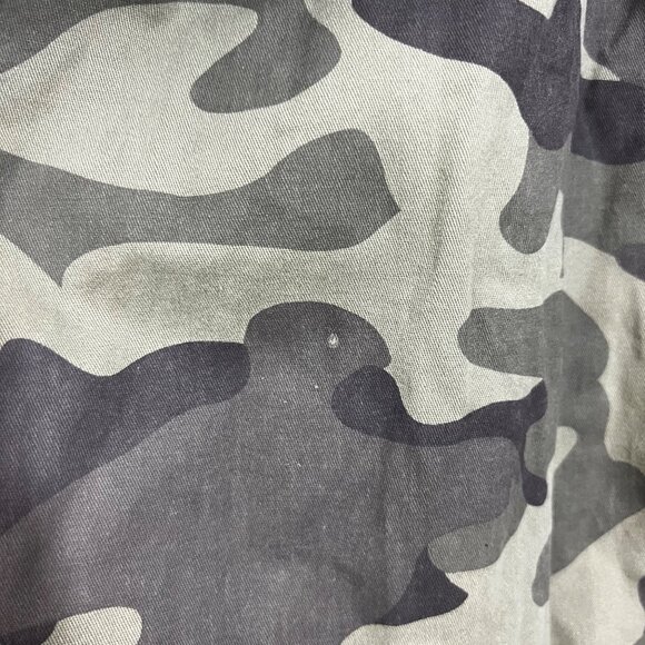 Miami Camouflage Moto Jacket With Zipper Pockets & Belt, Size Small - Picture 4 of 4